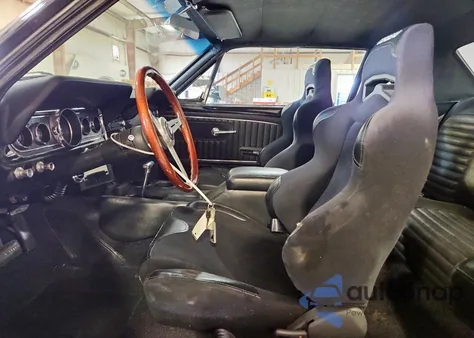 1966 Ford Mustang из США, поврежденный, VIN 6T07C136189